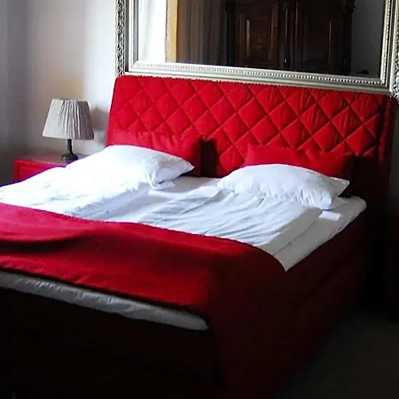 Wasserturm Hotel 3*