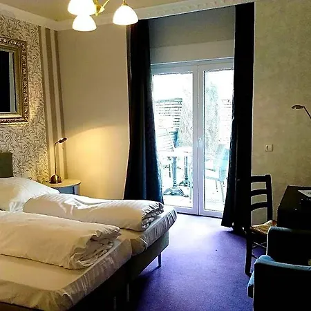 Wasserturm Hotel 3*