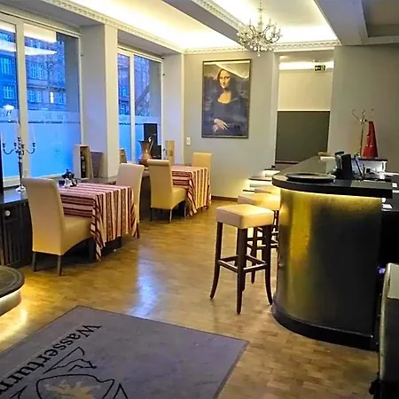 Wasserturm Hotel 3*
